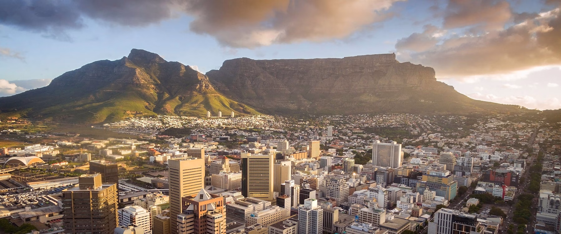 Image of Table Mountain, viewed from Cape Town