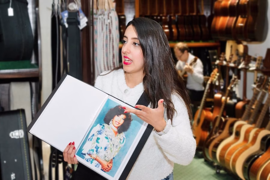 Image shows Amal Ishtar talking about her Saudi heritage